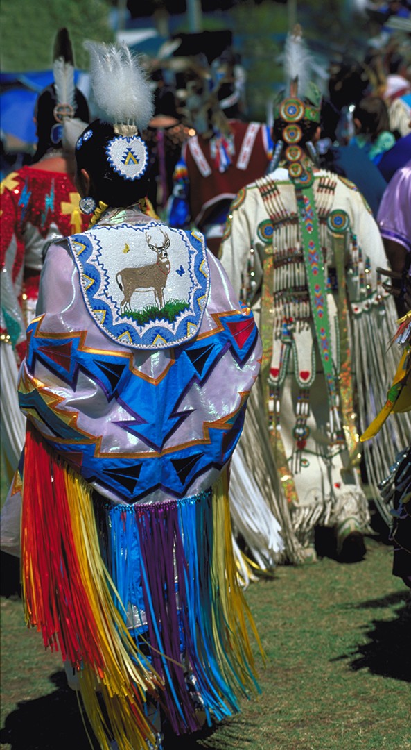 17 serie sur les pow wow