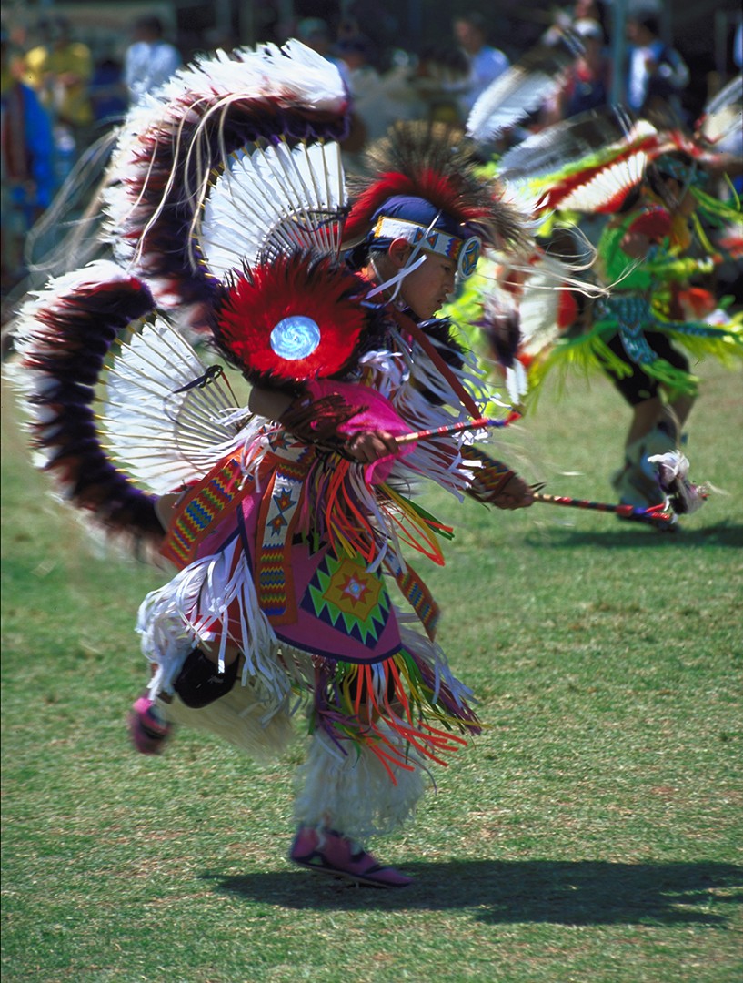 5 serie sur les pow wow