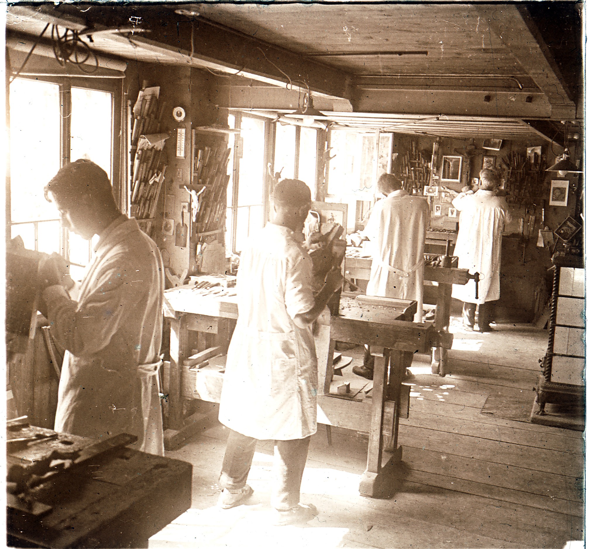 Bd02 r sculpteurs bois