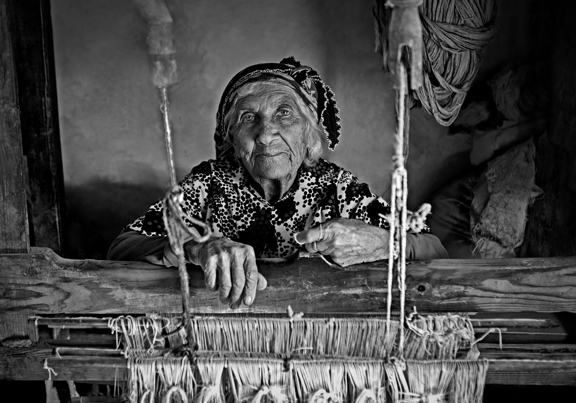 Buket ozatay woman weaver