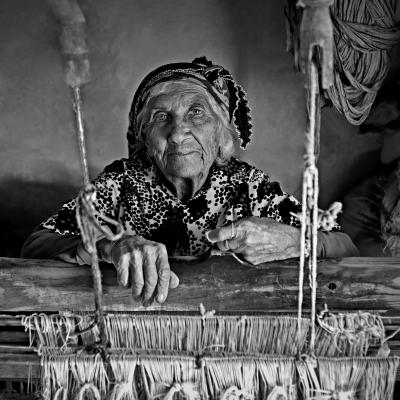 Buket ozatay woman weaver