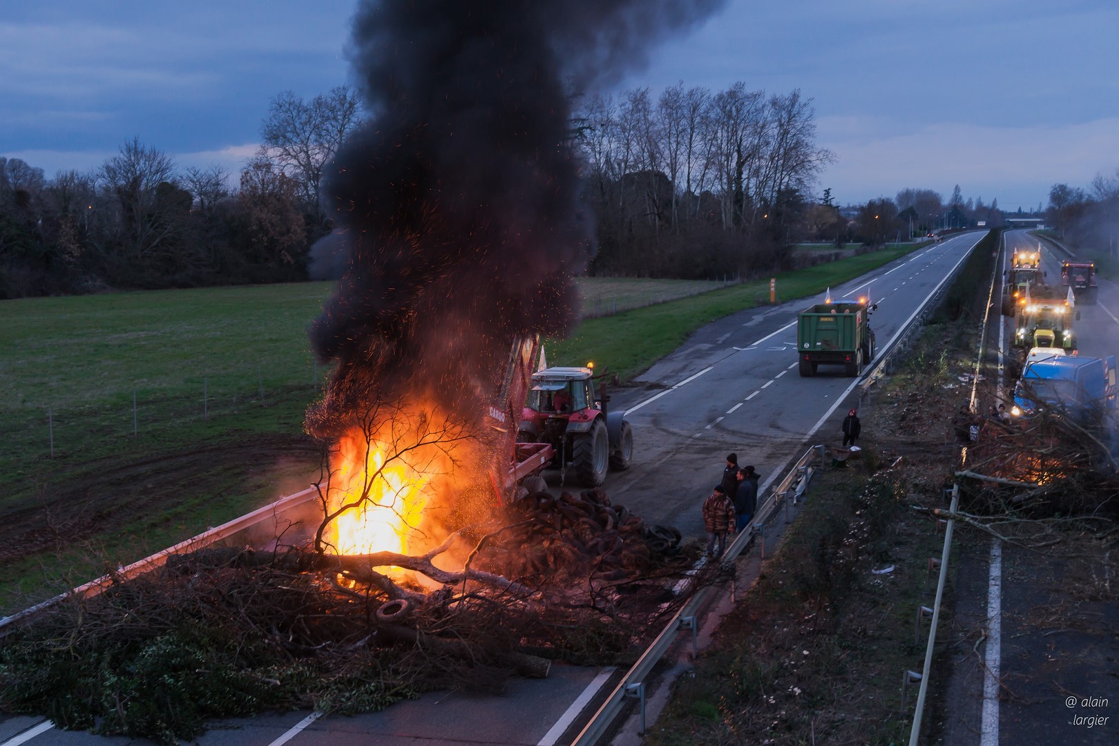 Largier colere paysanne copier 