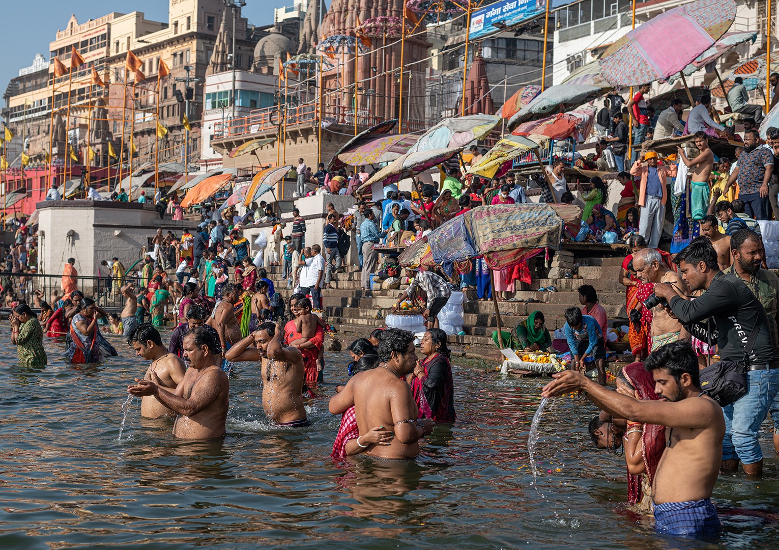 Neelenu Banerje - Rituals at Ganga