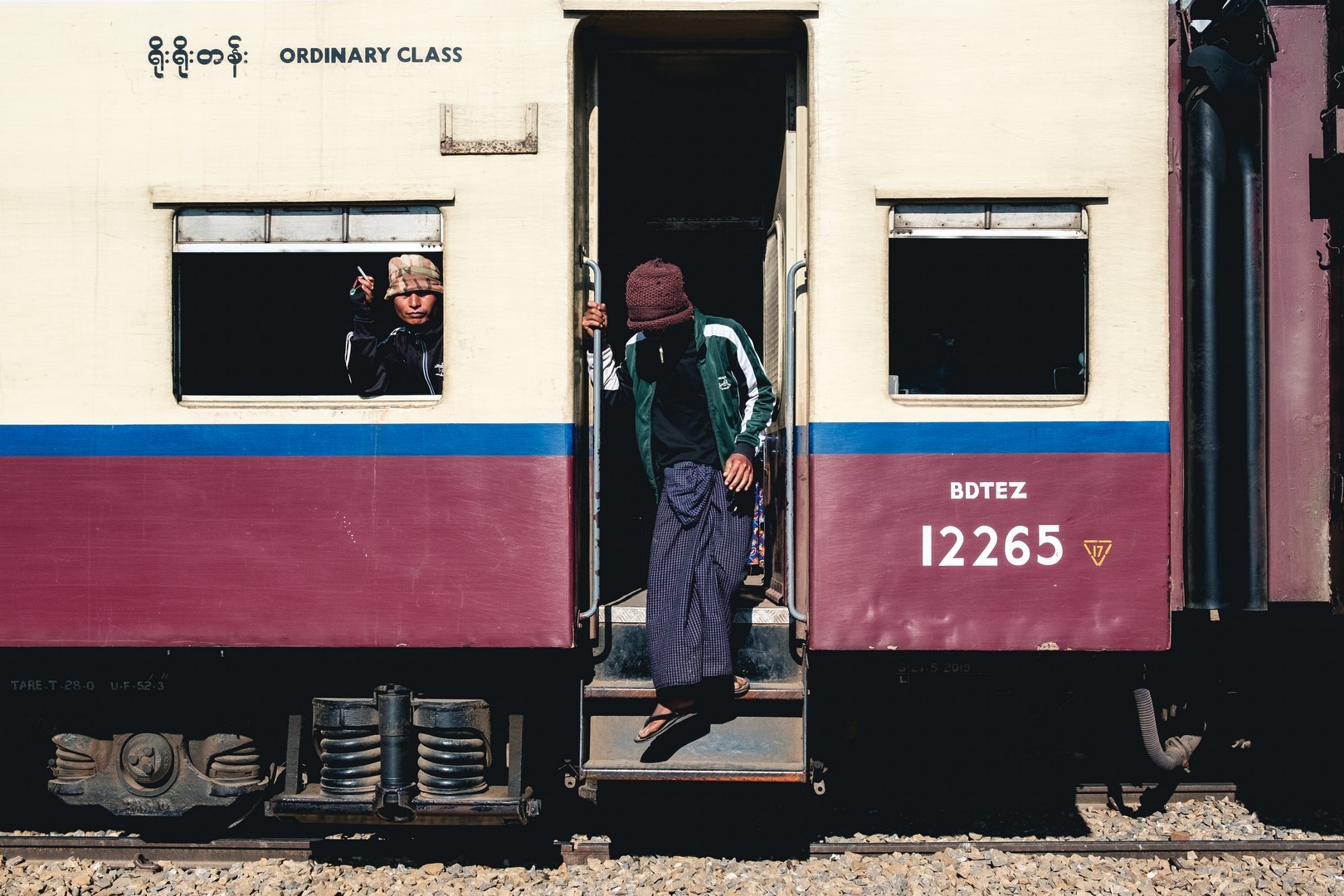 Slow train to thazi 6 copier 